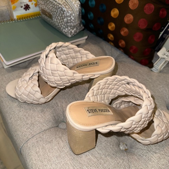 STEVE MADDEN Twisted Bone Mule Heel !!! - Picture 5 of 7